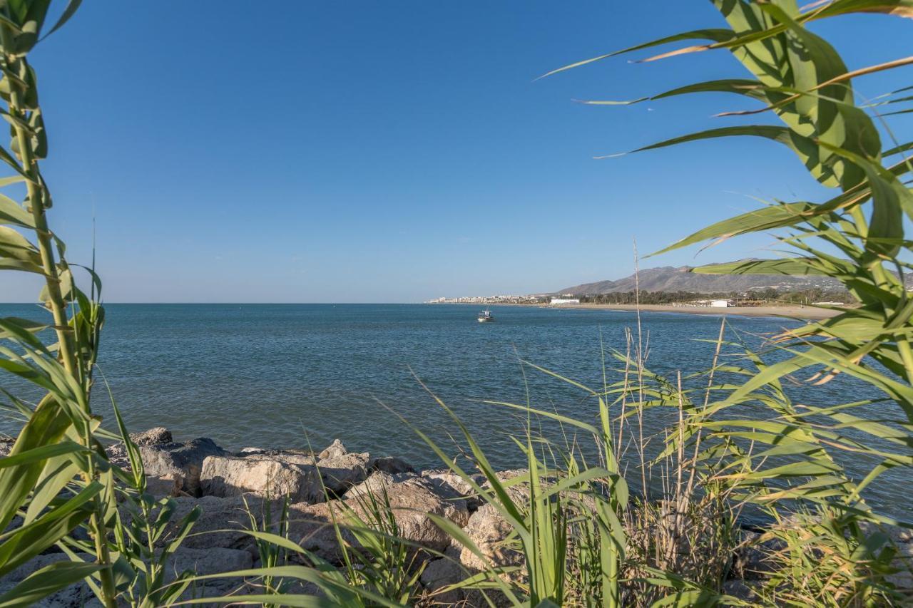 Suite Homes Hesperides Garden Beach 马拉加 外观 照片