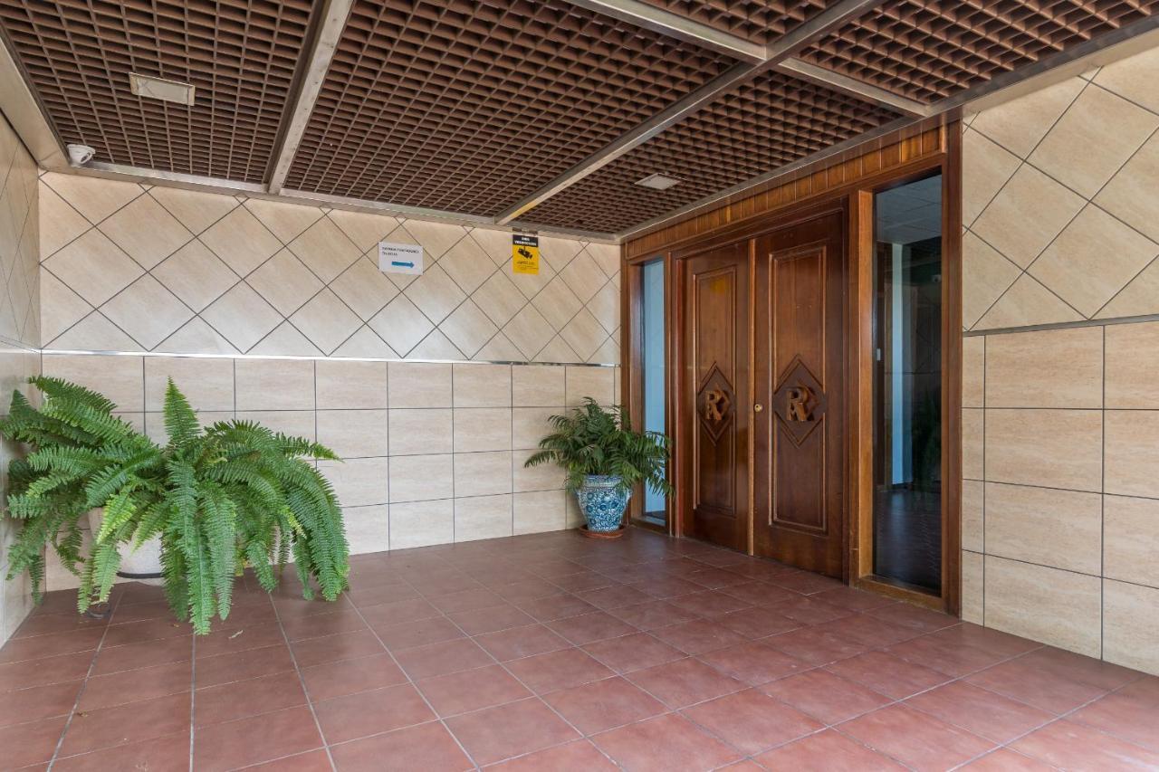 Suite Homes Hesperides Garden Beach 马拉加 外观 照片