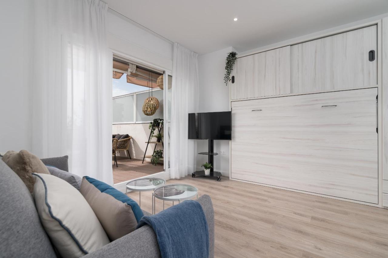 Suite Homes Hesperides Garden Beach 马拉加 外观 照片