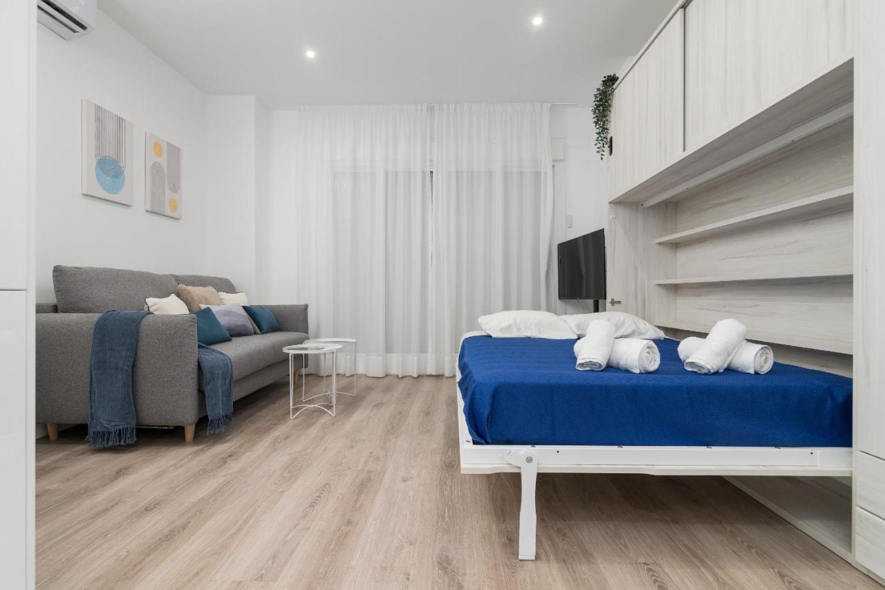 Suite Homes Hesperides Garden Beach 马拉加 外观 照片